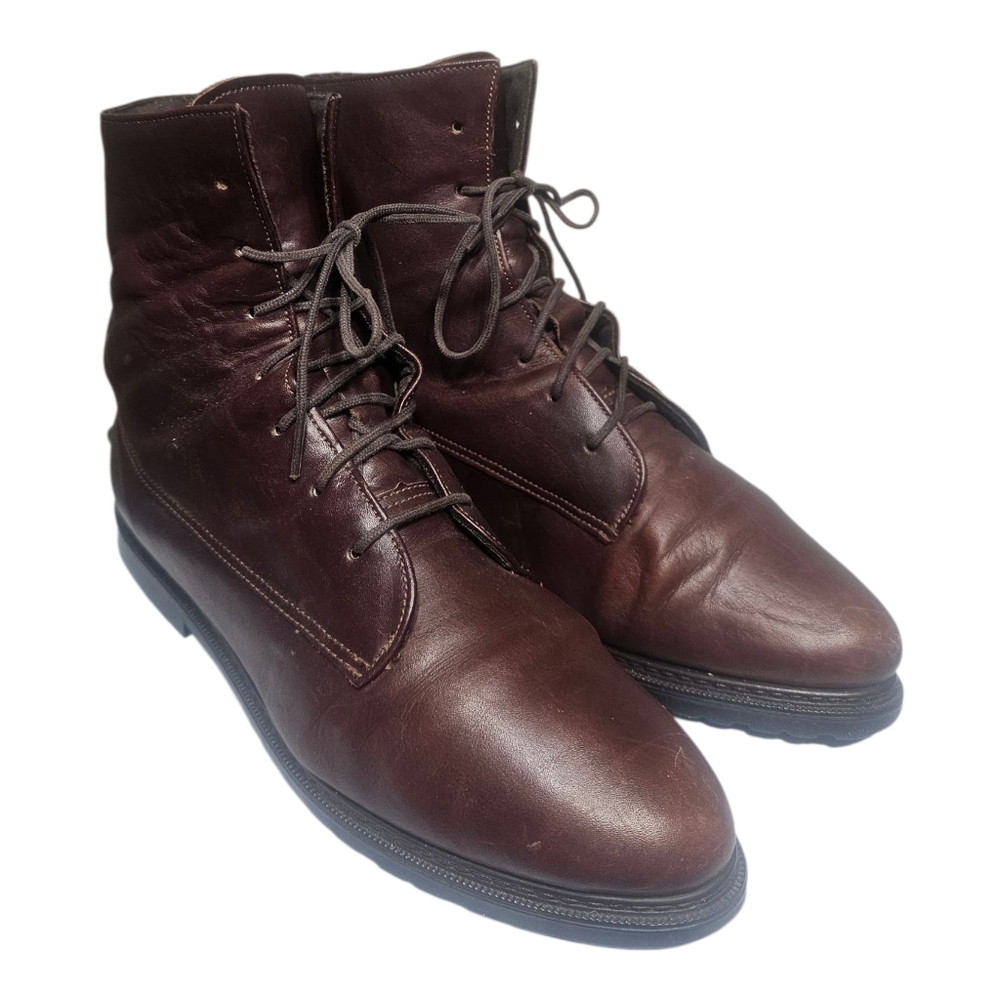 MUNRO SPORT Leather Lace Up Ankle Boots 9 M Natural Latex Rubber Sole.